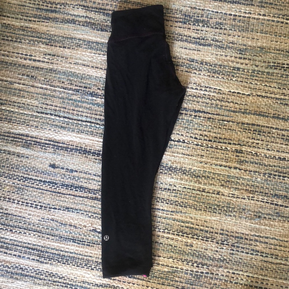 LULULEMON Leggings!!